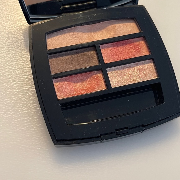 CHANEL LES BEIGES PALETTE HEALTHY GLOW NATURAL EYESHADOW in warm - Picture 3 of 8